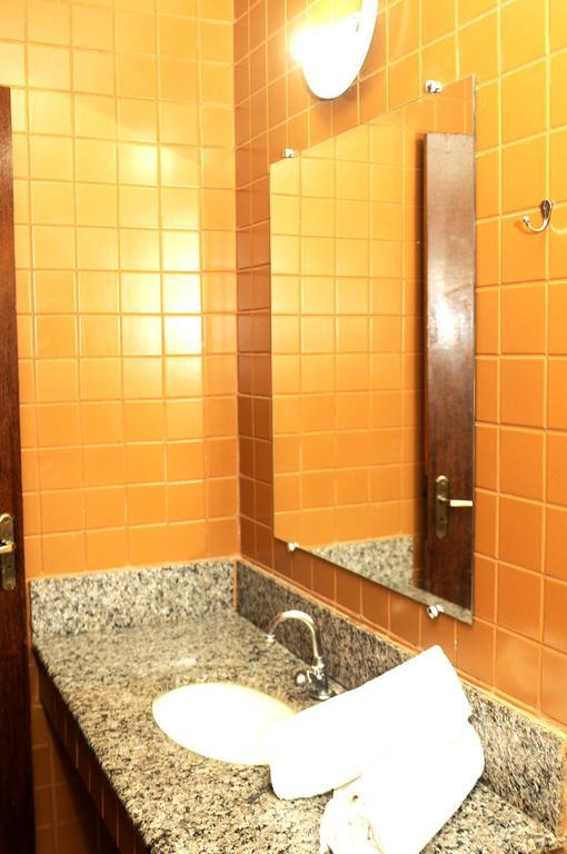 Gutemberg Plaza Hotel Nova Serrana 客房 照片